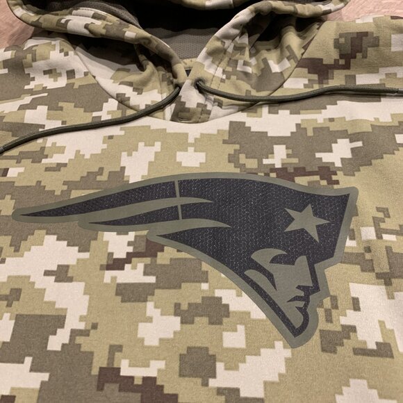 Nike Camouflage Hoodie with New England Patriots Team Logo - Picture 3 of 8